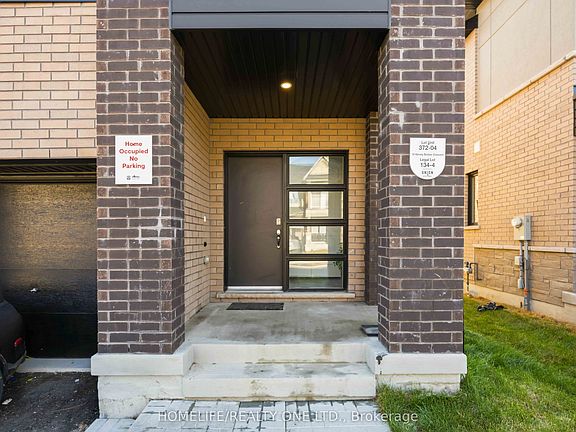 3rd image of 10 Harvey Bunker Cres