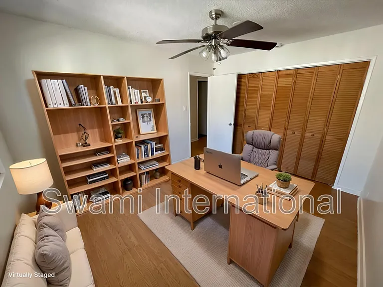 1535 W 102nd St #6 — Photo 30