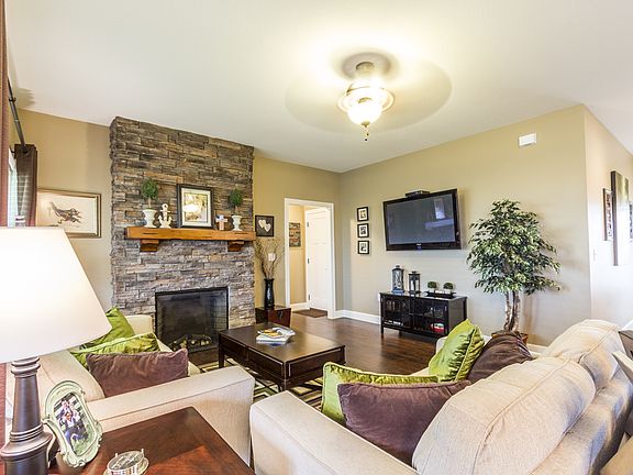 5th image of 1009 Park Grove Cir