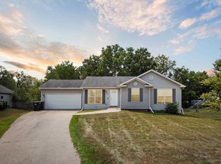 1940 Forest Ave, Beloit, WI 53511