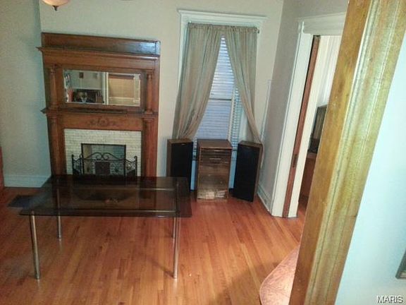 3rd image of 4008 Cleveland Ave