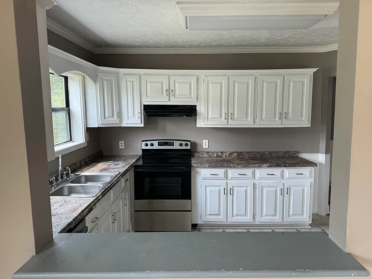 3403 A Bagwell Rd — Photo 5