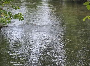 107 N River Rd, Covington, VA 24426