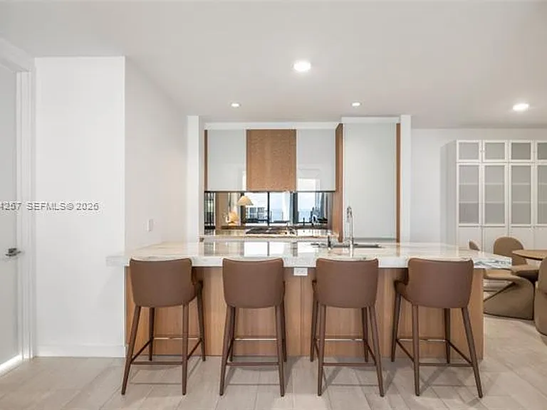 2831 S Bayshore Dr #CU-1701 — Photo 22