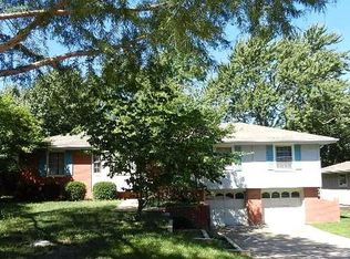 10718 McGee St, Kansas City, MO 64114
