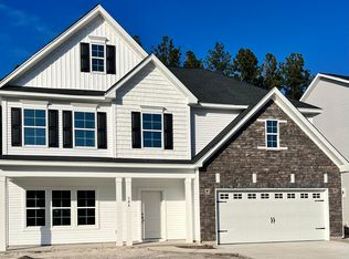 584 Dunswell Dr, Summerville, SC 29486