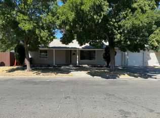 6009-6007 Inglewood Ave, Stockton, CA 95207