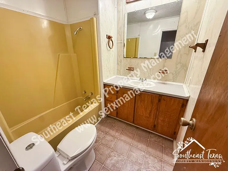 1455 Mohawk St #7 — Photo 6