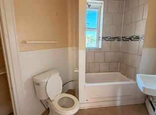 703 Howard Ave #4-2A, New Haven, CT 06519