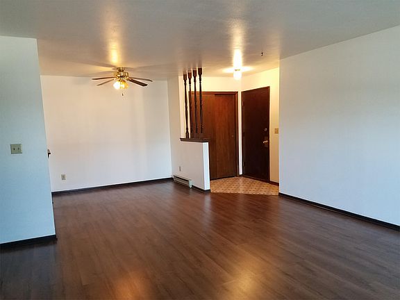 3rd image of 4450 Trevor Cir APT 4