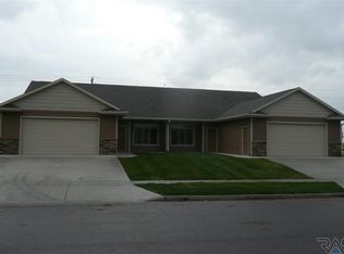 4809 W Jacks St, Sioux Falls, SD 57107