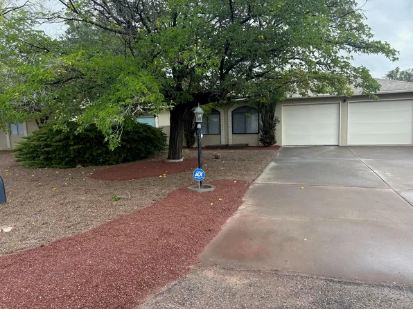 706 Cerro De Ortega Dr SE, Rio Rancho, NM 87124