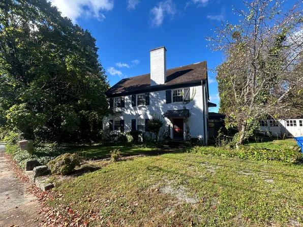 501 N Justice St, Hendersonville, NC 28739