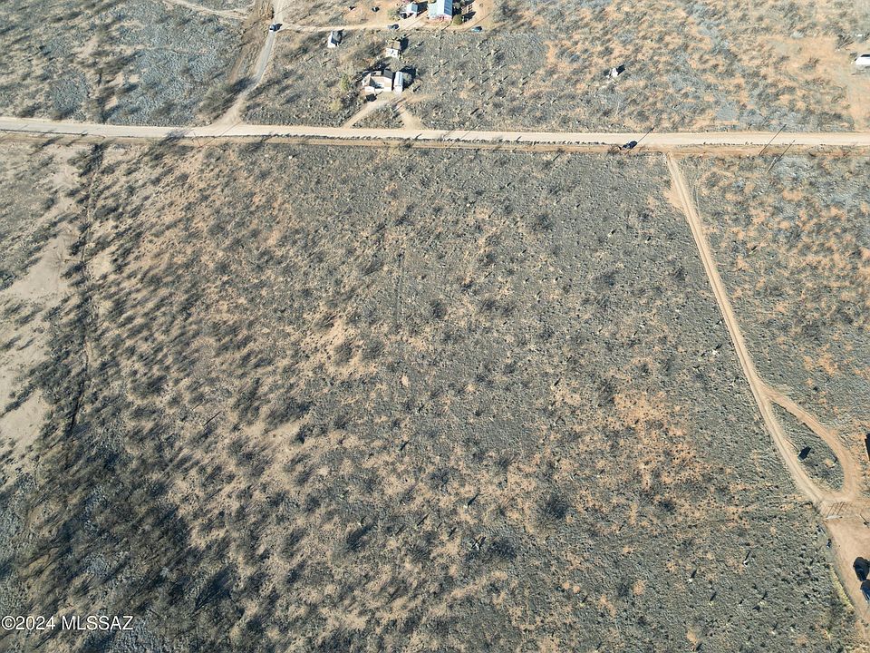 2nd image of N Mesquite Rd #0