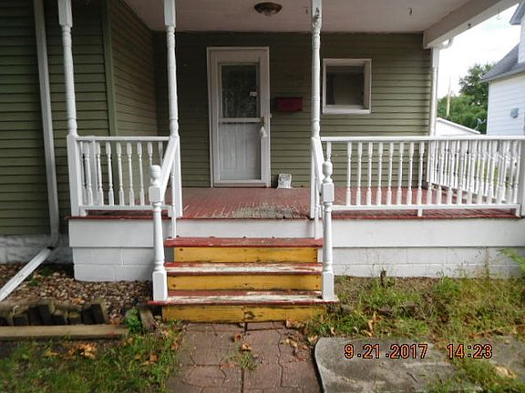 3rd image of 416 S Melvin St