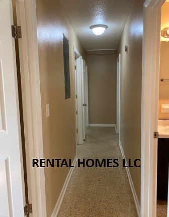 4th image of 238 S 3rd St #238