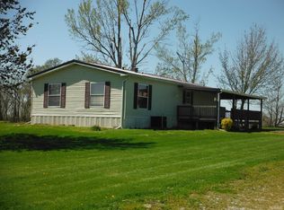 6495 Wing Hill Rd, Cobden, IL 62920