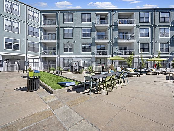 4th image of 2121 Delgany St #2-2418