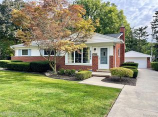 42245 Hammill Ln, Plymouth, MI
