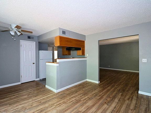 4th image of 965 Jamieson Ct