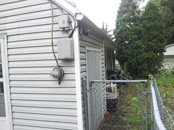 4th image of 36 S Westview Ave