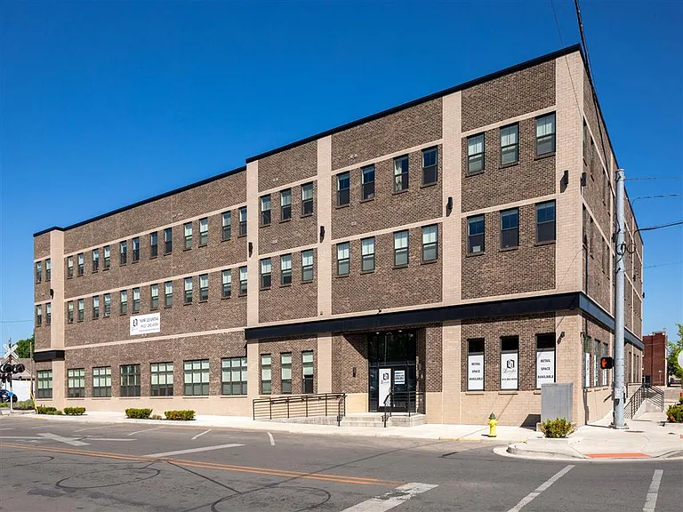 Lancaster Lofts — Photo 13