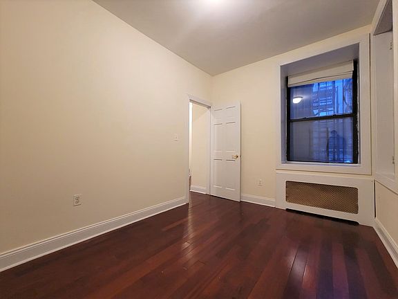 5th image of 265 W 81st St #1Y