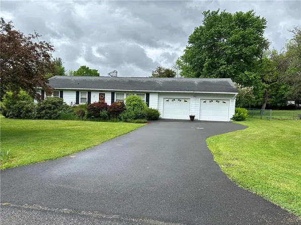 3 Carla Terrace, Pine Plains, NY 12567