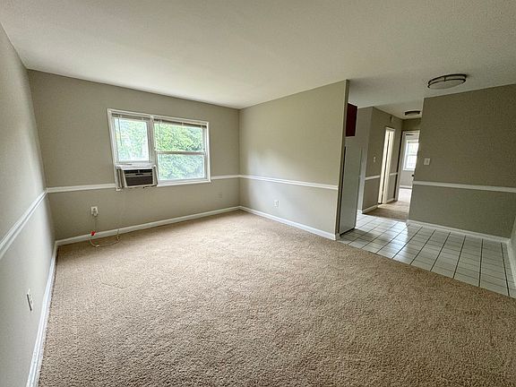 2nd image of 2243 Huntington Ave APT 303