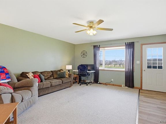 4th image of 4256 Upper Mountain Rd