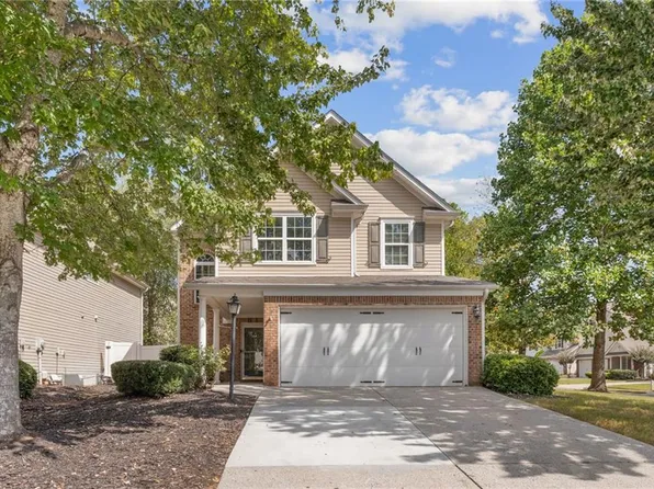 2410 Gateview Ct, Cumming, GA 30040