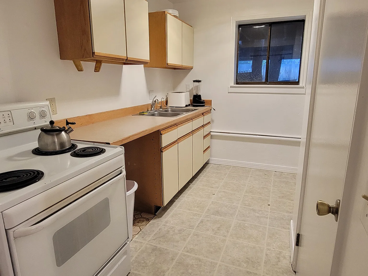 2638 Little Kate Rd — Photo 1