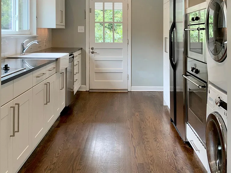 4323 Collingwood Dr — Photo 6