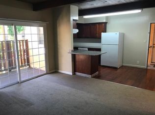 645 Manor Dr APT D, Pacifica, CA 94044