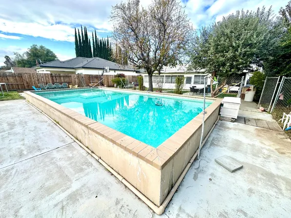 238 E Roseburg Ave, Modesto, CA 95350