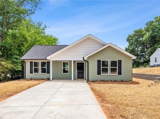 1318 Delaware Ave, Eden, NC 27288