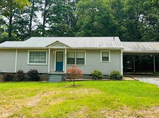 52 Forest Ave, Commerce, GA 30529