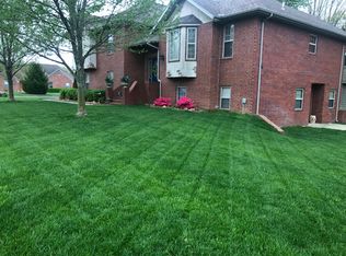 67 Winchester Dr, Monett, MO 65708