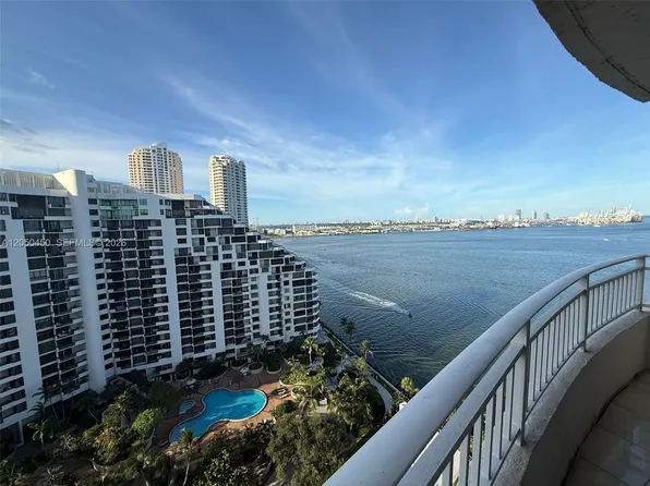 770 Claughton Island Dr, Miami, FL