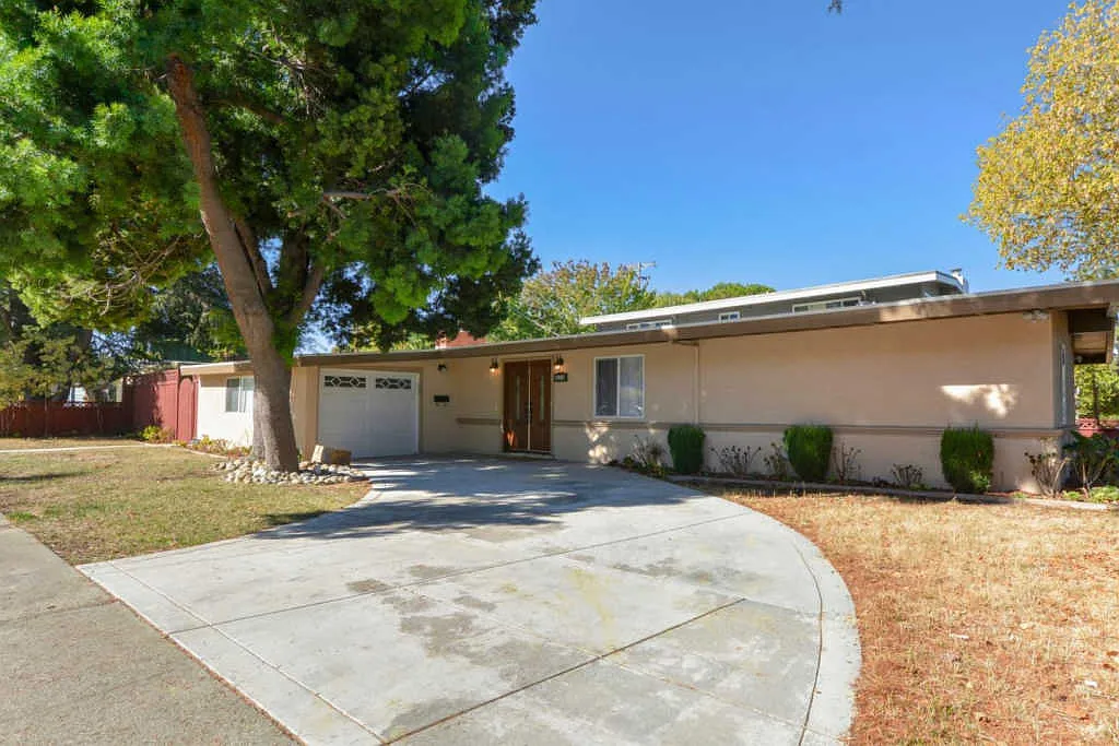 374 Fay Way photo 1