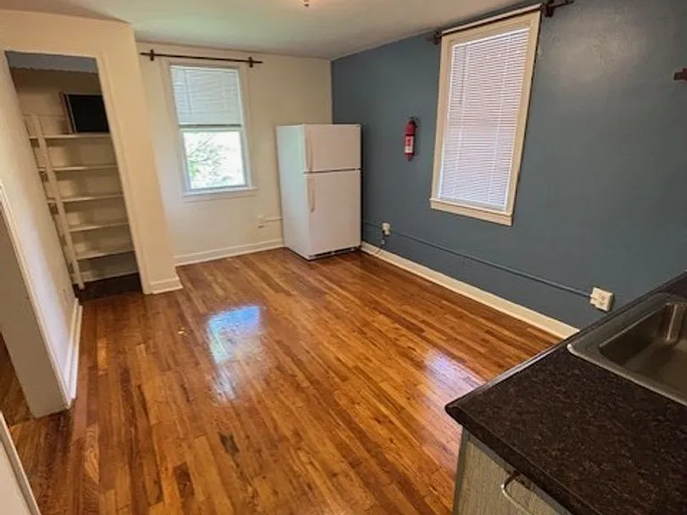 5302 Overlook Glen Dr #2 — Photo 9
