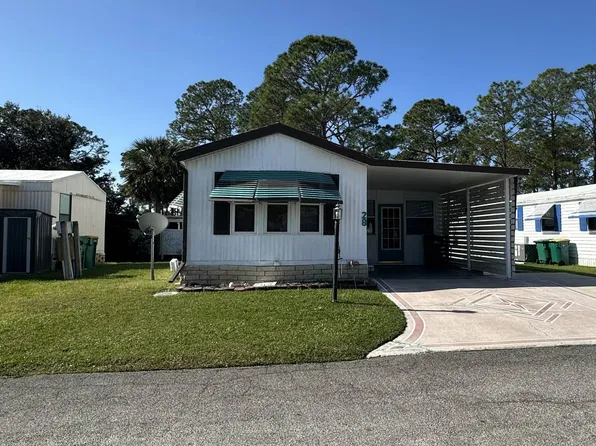 28 Royal Dr, Eustis, FL 32726