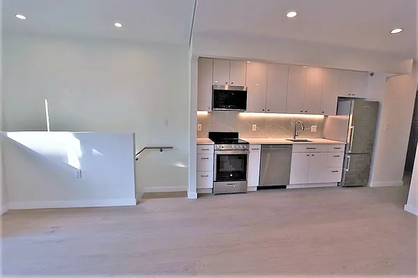 Rented by Merit Group & Associates | media 34