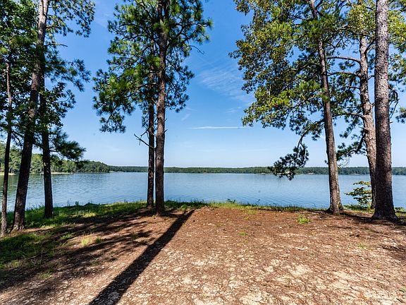 5th image of 115 Luannes Point