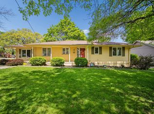 350 E Leach Ave, Des Moines, IA 50315