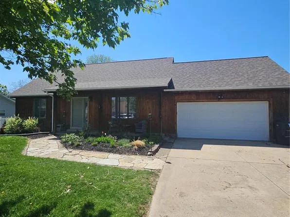 1041 Judy Ln, Troy, MO 63379