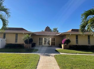 500 Village Green Cir #316, Lake Worth, FL 33461