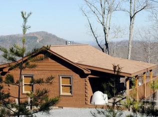 4382 Carolina Cove Way, Pigeon Forge, TN 37863