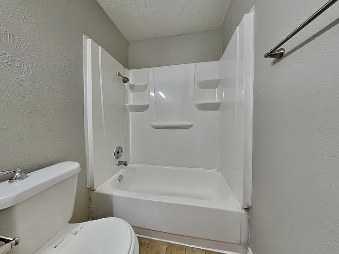 921 Roaming Road Dr — Photo 15