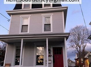 62 E Centre St, Woodbury, NJ 08096